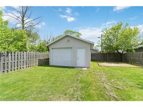24 Patterson Avenue, Welland, ON - Outdoor