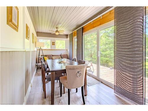 270 Cherrywood Avenue, Crystal Beach, ON - Indoor Photo Showing Dining Room