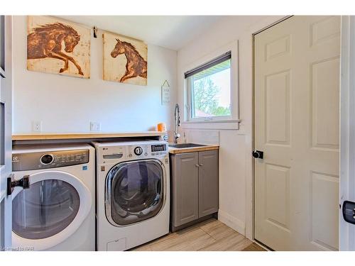 270 Cherrywood Avenue, Crystal Beach, ON - Indoor Photo Showing Laundry Room