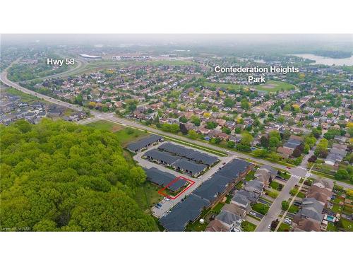 13-300 Richmond Street, Thorold, ON - Outdoor With View