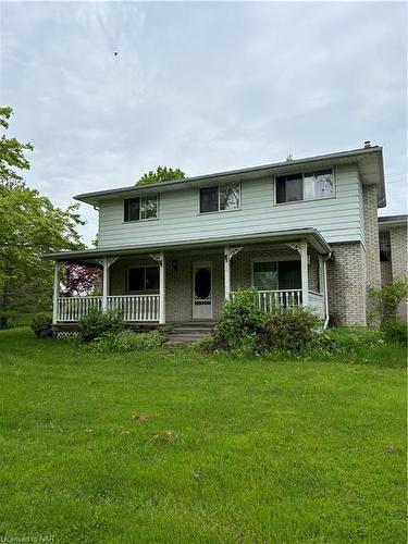300 Albany Street, Fort Erie, ON - Outdoor With Deck Patio Veranda