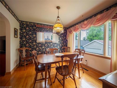 119 Ost Avenue, Port Colborne, ON - Indoor Photo Showing Dining Room