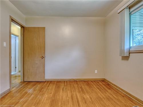 53 Parkway Street, St. Catharines, ON - Indoor Photo Showing Other Room