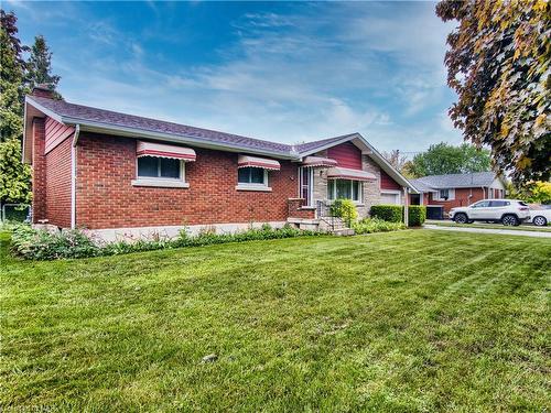 53 Parkway Street, St. Catharines, ON - Outdoor
