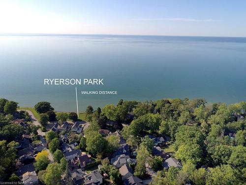 15 Oak Drive, Niagara-On-The-Lake, ON - Outdoor With Body Of Water With View