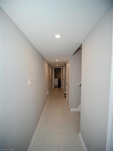 18 King Street, Thorold, ON - Indoor Photo Showing Other Room