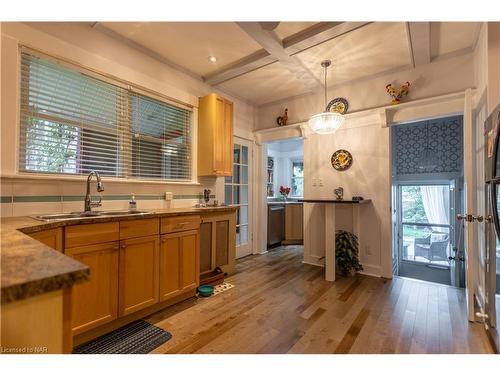 3631 Cutler Street, Ridgeway, ON - Indoor Photo Showing Kitchen With Double Sink