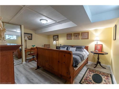 3631 Cutler Street, Ridgeway, ON - Indoor Photo Showing Bedroom