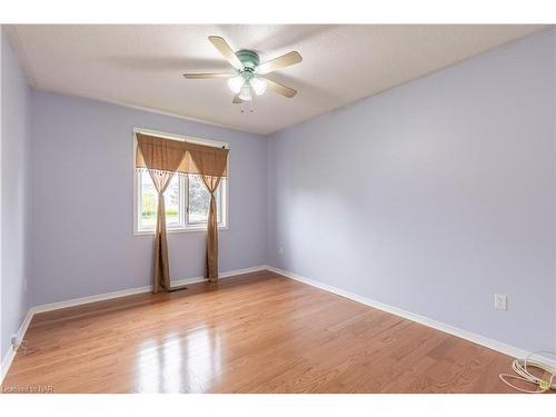 976 Colette Road, Fort Erie, ON - Indoor Photo Showing Other Room