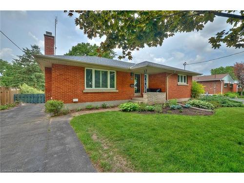 5039 Portage Road, Niagara Falls, ON - Outdoor