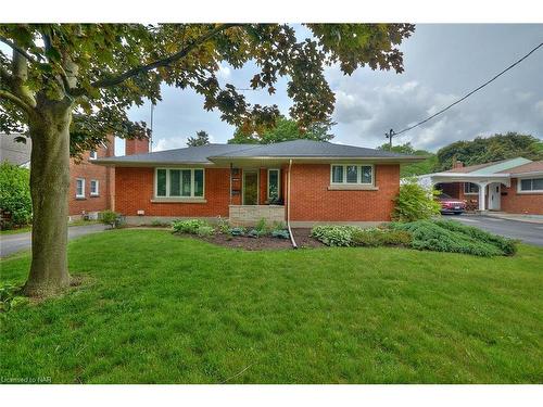 5039 Portage Road, Niagara Falls, ON - Outdoor