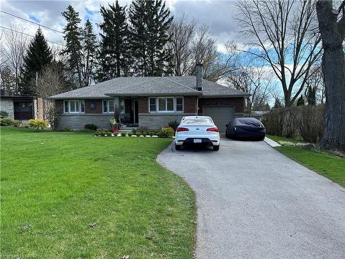 6040 Clare Crescent, Niagara Falls, ON - Outdoor With Facade