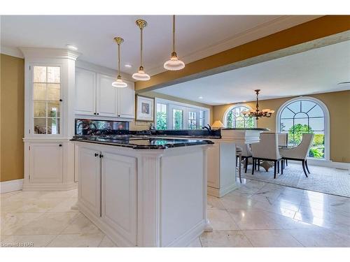 51 Royal York Road, St. Catharines, ON - Indoor Photo Showing Kitchen