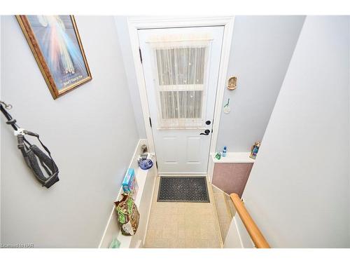 35 Woodbine Avenue, St. Catharines, ON - Indoor Photo Showing Other Room