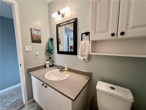 203-201 Dorchester Boulevard, St. Catharines, ON - Indoor Photo Showing Bathroom