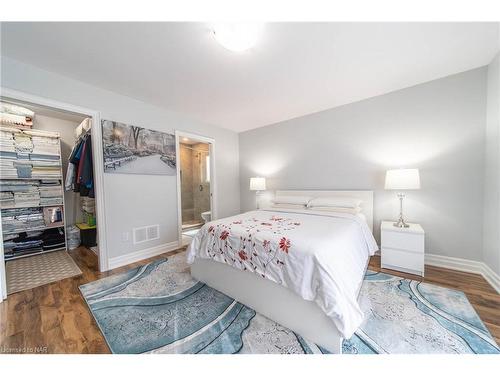 2876 3 Highway E, Port Colborne, ON - Indoor Photo Showing Bedroom