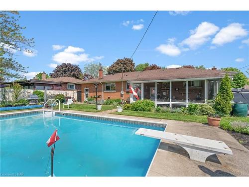 21 Westmount Crescent, Welland, ON - Outdoor With In Ground Pool
