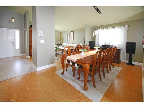 859 Concession Road, Fort Erie, ON - Indoor Photo Showing Dining Room