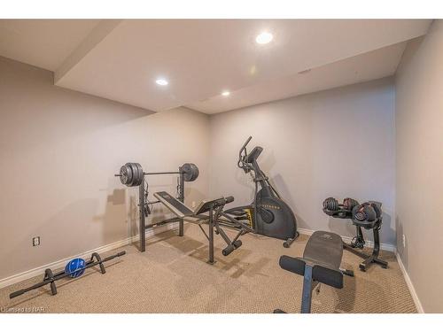 865 Concession Road, Fort Erie, ON - Indoor Photo Showing Gym Room