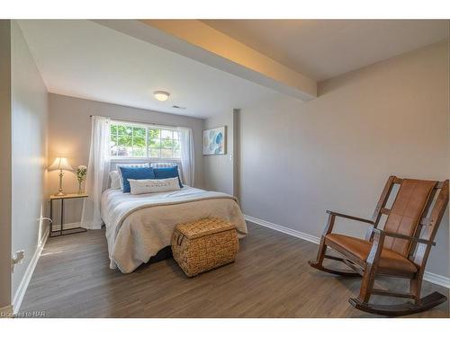 865 Concession Road, Fort Erie, ON - Indoor Photo Showing Bedroom