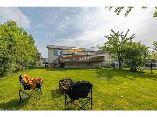 865 Concession Road, Fort Erie, ON - Outdoor With Backyard