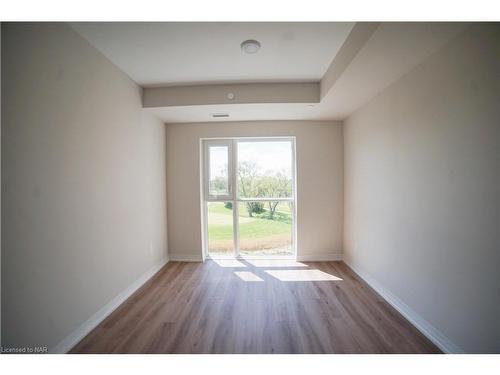 329-50 Herrick Avenue, St. Catharines, ON - Indoor Photo Showing Other Room