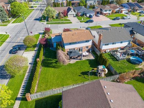 2 Huntington Lane, St. Catharines, ON - Outdoor With View