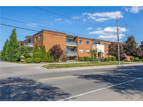 312-242 Oakdale Avenue, St. Catharines, ON - Outdoor With Balcony