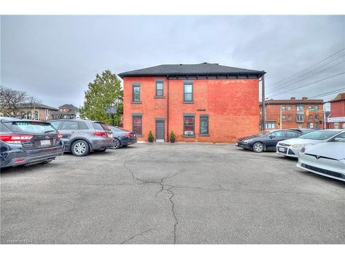 61 Barton Street, Hamilton, ON 