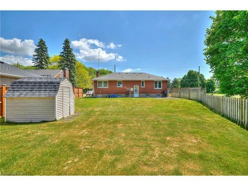 6357 Dorchester Road, Niagara Falls, ON - Outdoor