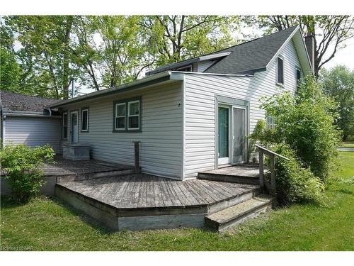 355 Lakeview Road, Fort Erie, ON - Outdoor With Deck Patio Veranda With Exterior