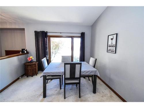 37 Farmington Drive, St. Catharines, ON - Indoor Photo Showing Dining Room