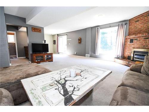 37 Farmington Drive, St. Catharines, ON - Indoor Photo Showing Living Room With Fireplace