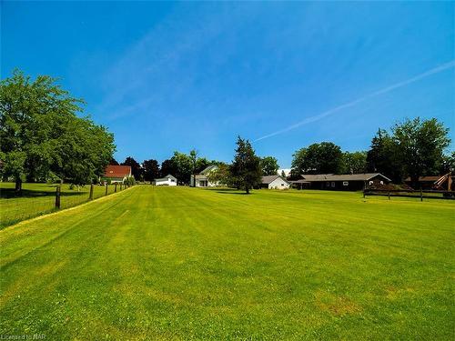 15 Derby Road, Crystal Beach, ON - Outdoor With Exterior