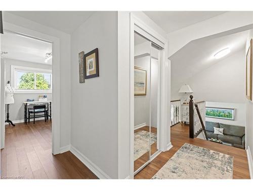 670 Charlotte Street Street, Niagara-On-The-Lake, ON - Indoor Photo Showing Other Room