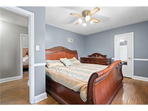 24 Blain Place, St. Catharines, ON - Indoor Photo Showing Bedroom