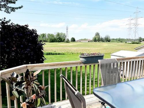 7721 Bishop Avenue, Niagara Falls, ON - Outdoor With Deck Patio Veranda