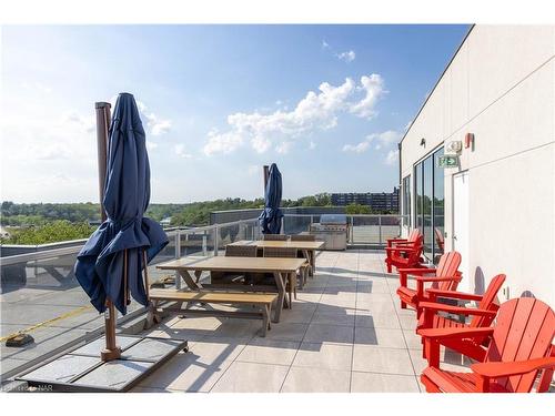 604-77 Yates Street, St. Catharines, ON - Outdoor With View