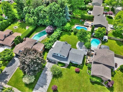 6421 Dorchester Road, Niagara Falls, ON - Outdoor With In Ground Pool With View