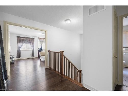 26 Wright Crescent, Niagara-On-The-Lake, ON - Indoor Photo Showing Other Room