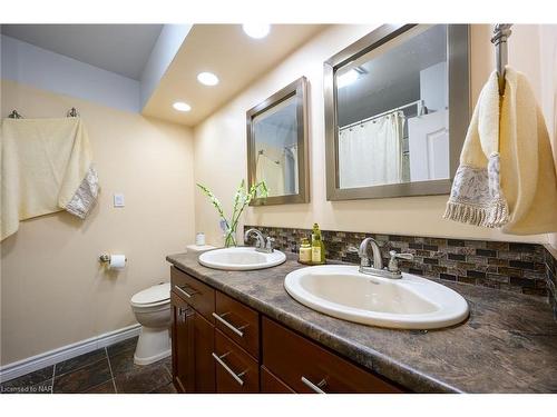 6 Rosemount Drive, Welland, ON - Indoor Photo Showing Bathroom