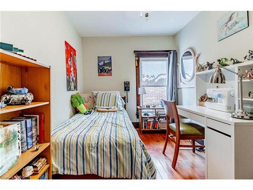 43 Albert Street, St. Catharines, ON - Indoor Photo Showing Bedroom