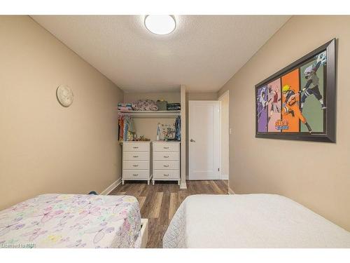 14-18 Barry Street, St. Catharines, ON - Indoor Photo Showing Bedroom