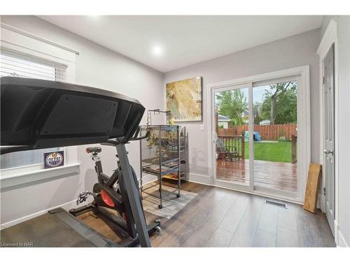 239 Bowen Road, Fort Erie, ON - Indoor Photo Showing Gym Room