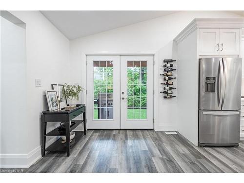 190 Maple Leaf Avenue, Ridgeway, ON - Indoor Photo Showing Other Room