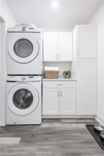 190 Maple Leaf Avenue, Ridgeway, ON - Indoor Photo Showing Laundry Room