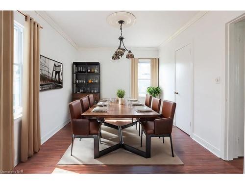 10 Fir Avenue, St. Catharines, ON - Indoor Photo Showing Dining Room