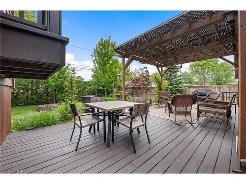660 Grandview Road, Fort Erie, ON - Outdoor With Deck Patio Veranda With Exterior