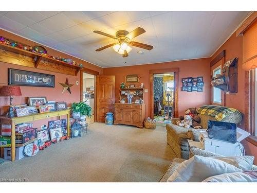 4680 Bowen Road, Fort Erie, ON - Indoor Photo Showing Other Room