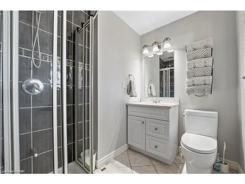 375 Mississauga Street, Niagara-On-The-Lake, ON - Indoor Photo Showing Bathroom
